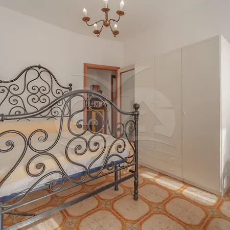 Casa Floretta - Goelba 公寓